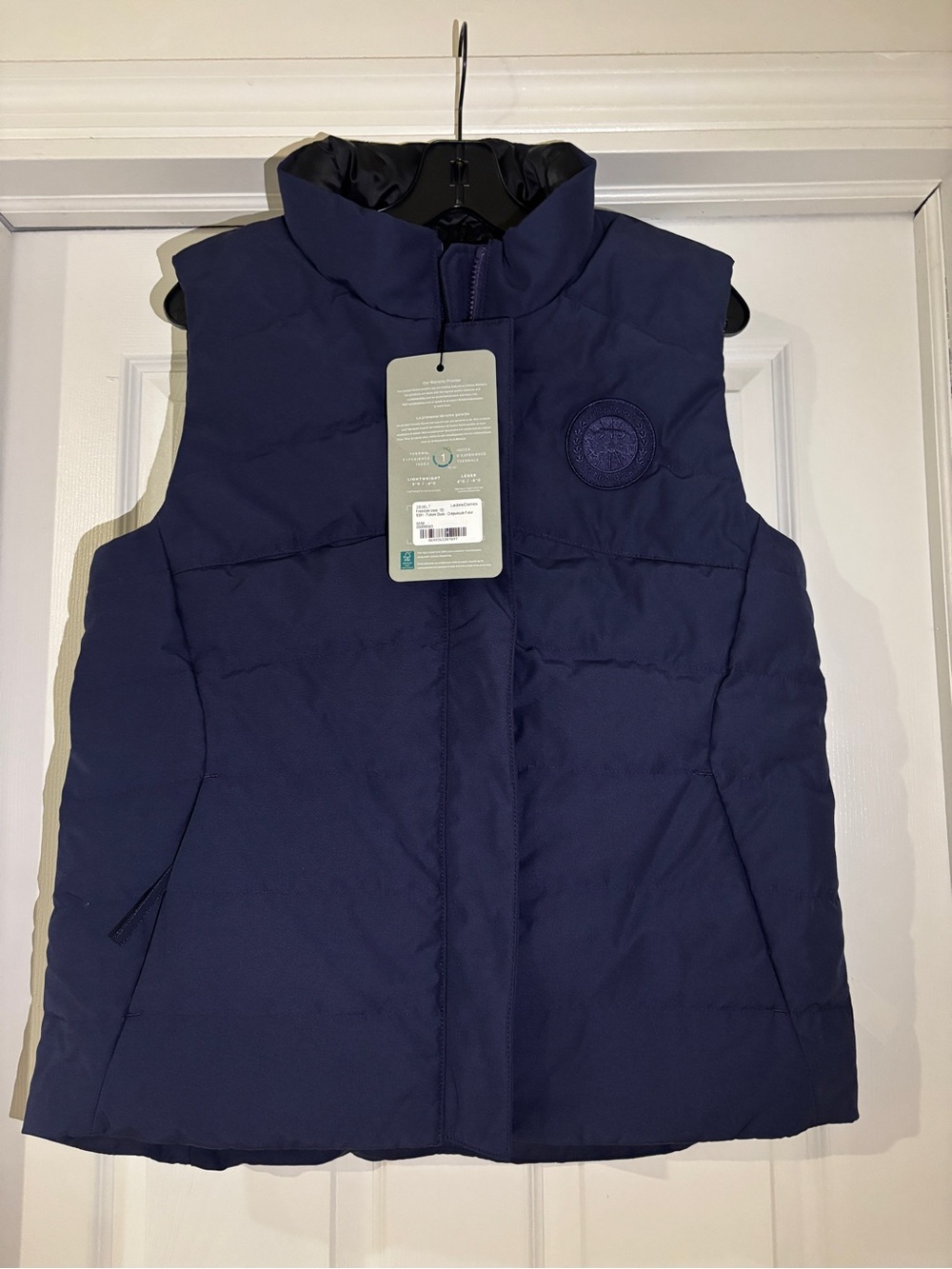 Canada Goose women Navy Freestyle Quilted Puffer Vest m size